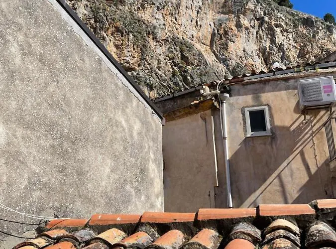 Rocca&torre Semesterbostad