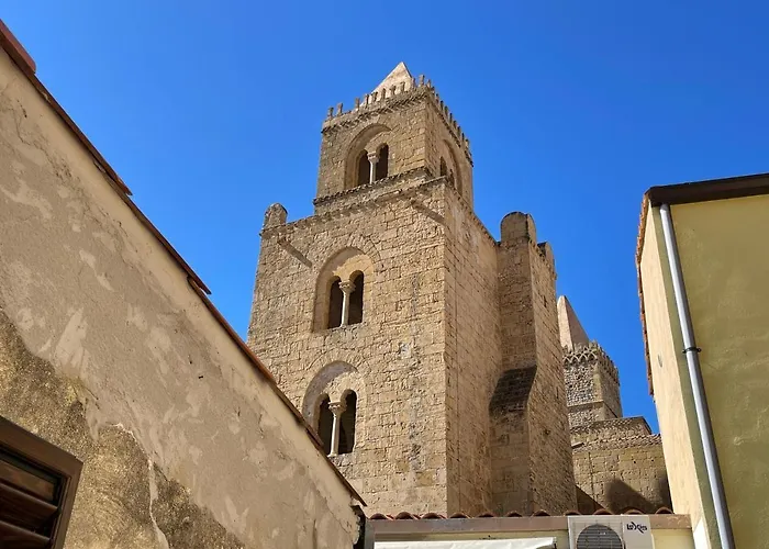 Rocca&torre Hébergement de vacances Cefalù