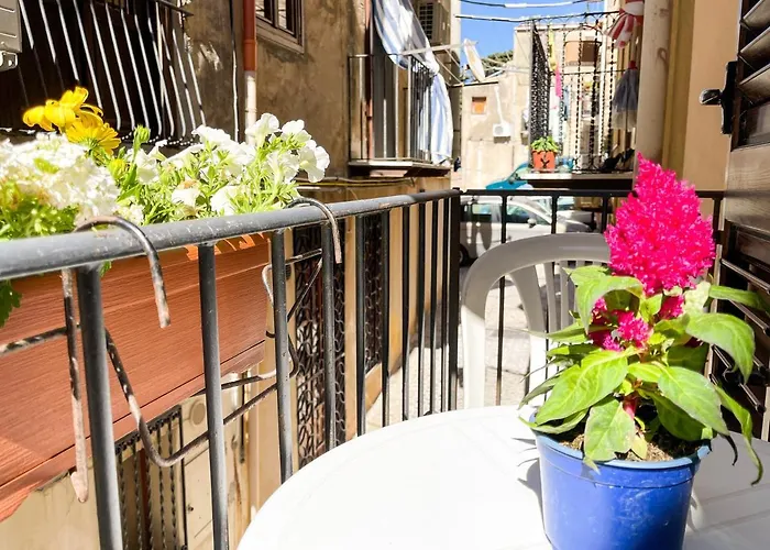 Rocca&torre Semesterbostad *